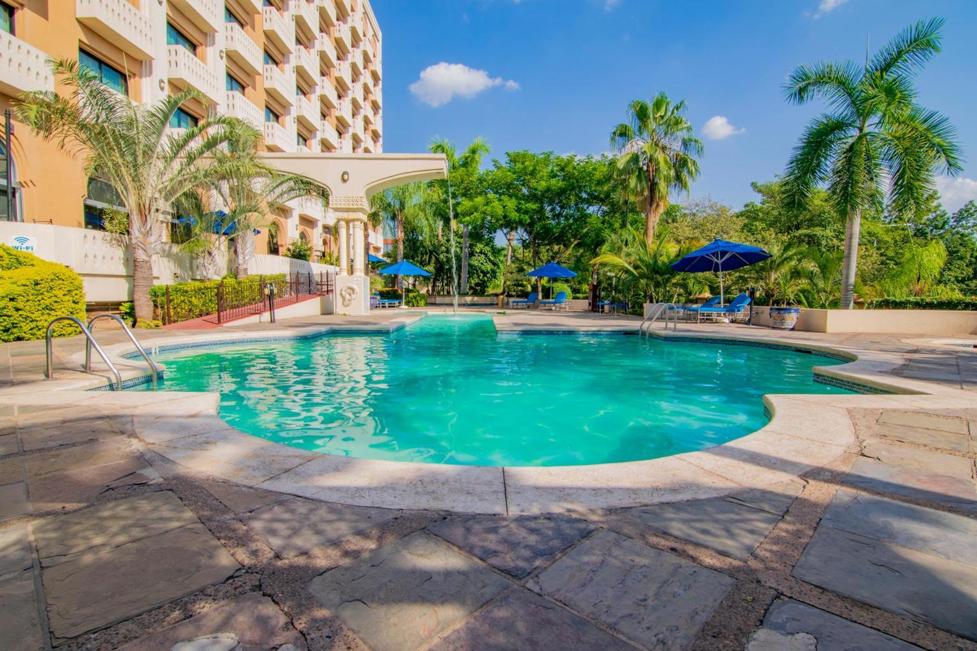 Hotel Lucerna Culiacán Extérieur photo