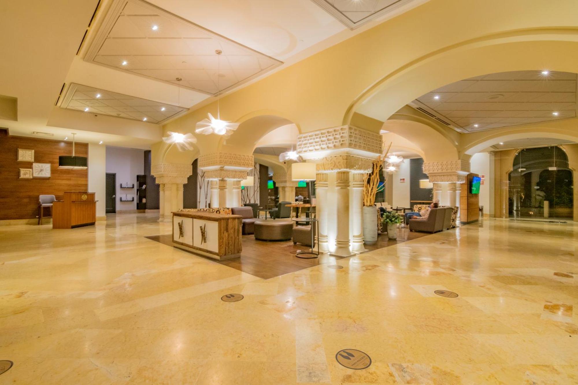 Hotel Lucerna Culiacán Extérieur photo